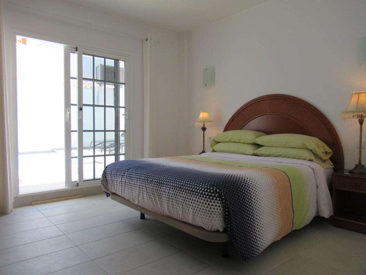 Las Rosas By Rentmedano Stunning Luxury Chocolate Box Villa With Private Heated Pool & Wifi เอลเมดาโน ภายนอก รูปภาพ